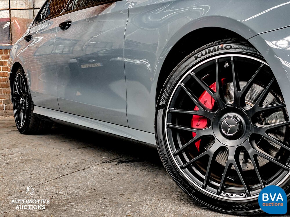 Mercedes-Benz E200 Business Solution AMG E-Klasse 184PS 2018 -Org. NL-, SH-413-D.