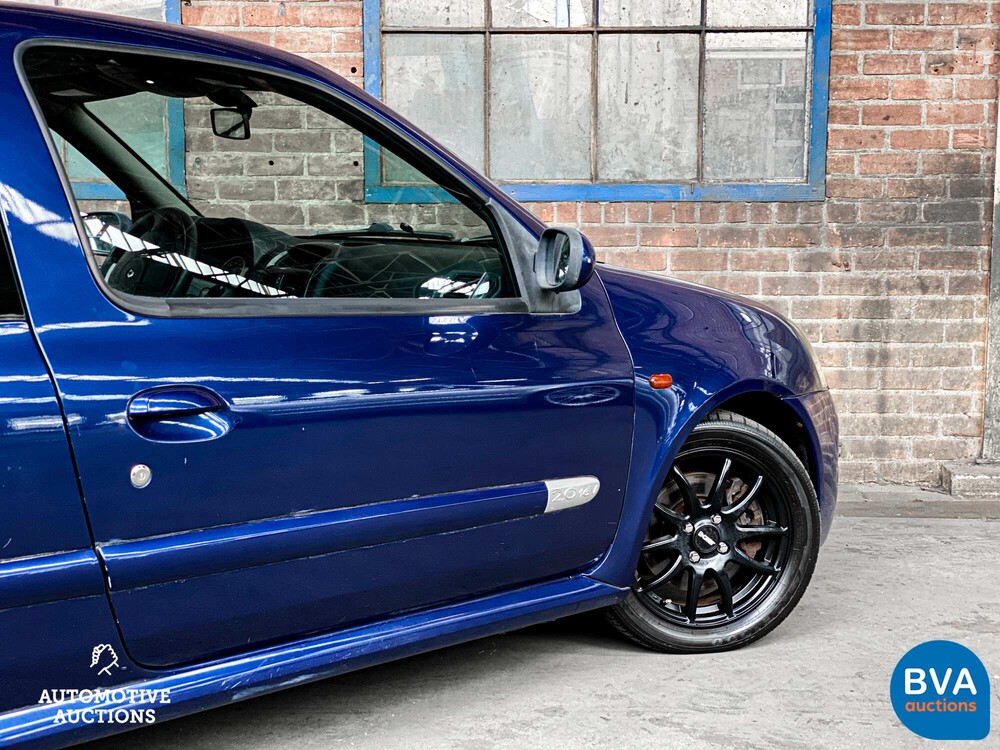 Renault Sport Clio RS2.0 16v 2004 -YOUNGTIMER-.