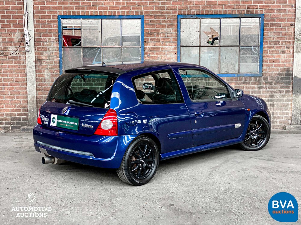 Renault Sport Clio RS2.0 16v 2004 -YOUNGTIMER-.