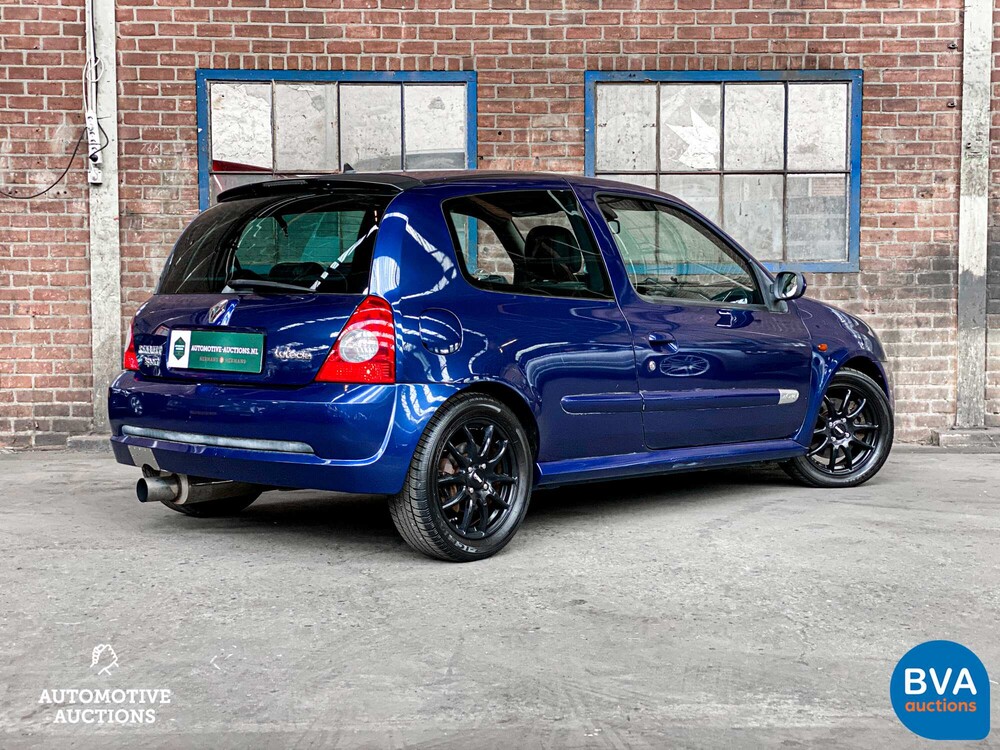 Renault Sport Clio RS2.0 16v 2004 -YOUNGTIMER-.