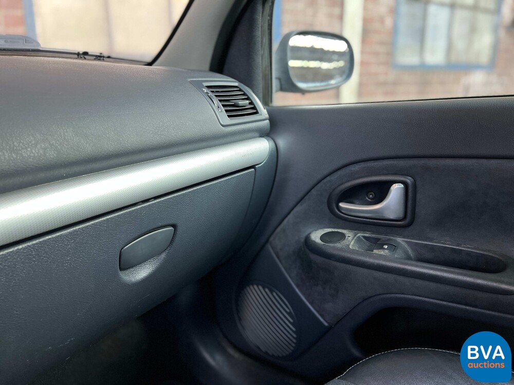 Renault Sport Clio RS2.0 16v 2004 -YOUNGTIMER-.