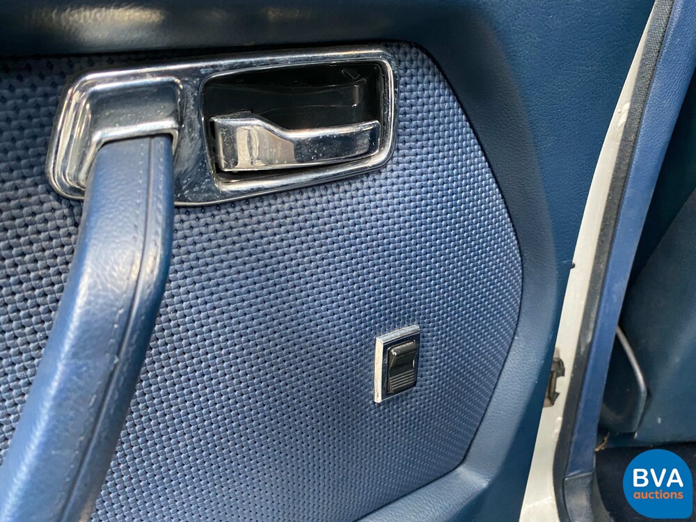 Mercedes-Benz 450 SE S-Klasse 258 PS 1977, 08-YB-12.