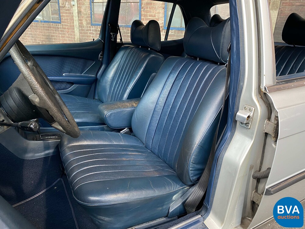 Mercedes-Benz 450 SE S-Klasse 258 PS 1977, 08-YB-12.