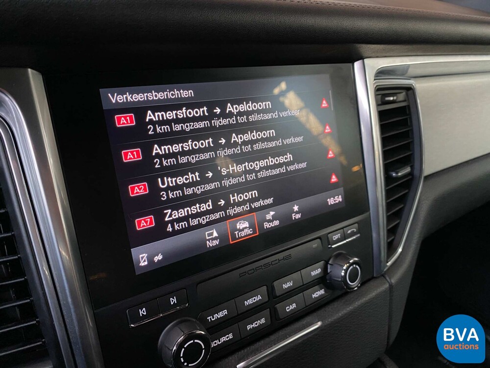 Porsche Macan Sportchrono 252PS 2016 -Org. NL-FACELIFT, JT-354-L.