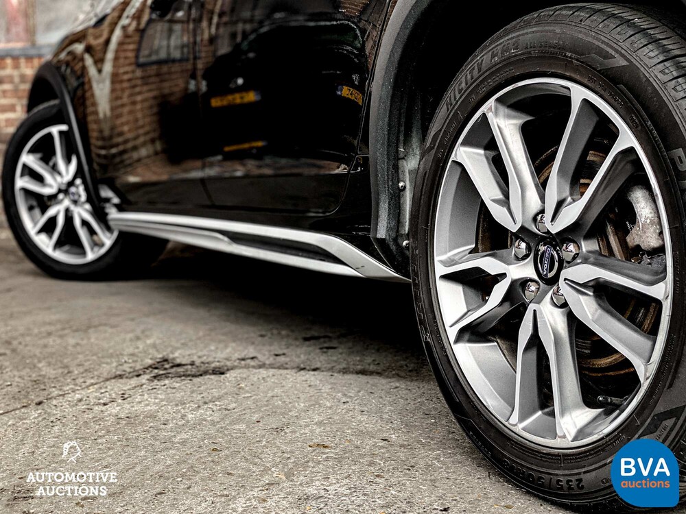 Volvo V60 2.5 T5 Cross Country 253 PS 2016, P-567-KV.