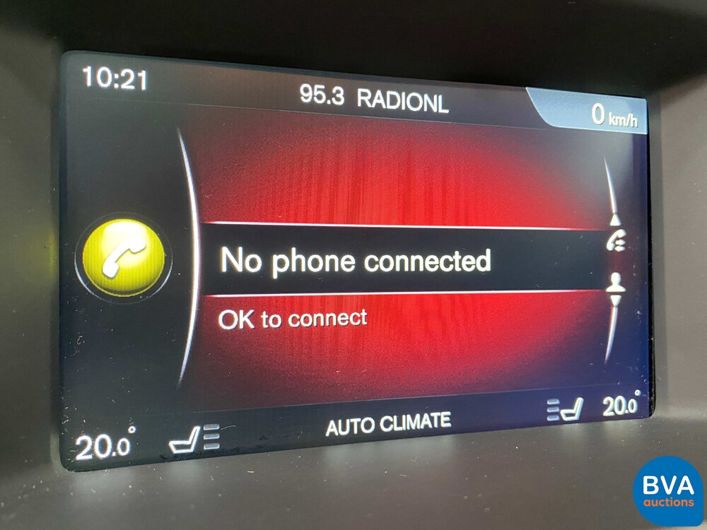 Volvo V60 2.5 T5 Cross Country 253 PS 2016, P-567-KV.