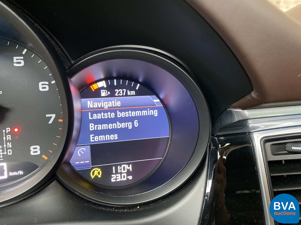 Porsche Macan 2.0 SportChrono 252pk 2016 -Org. NL-, KN-374-H.