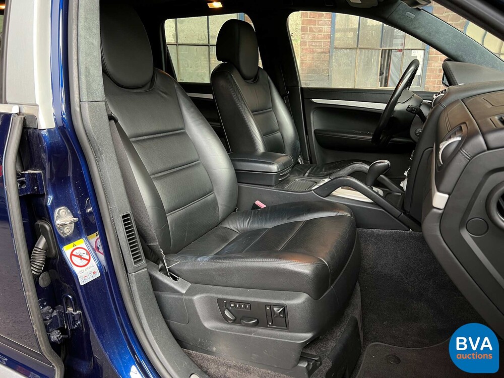 Porsche Cayenne Turbo 4.8 V8 500pk 2007