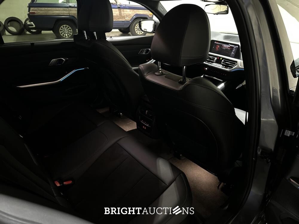 BMW 330e Touring M-Sport Business Edition Plus 292pk 2022 3-serie G21, X-990-TH