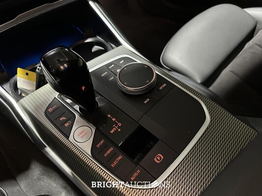 BMW 330e Touring M-Sport Business Edition Plus 292pk 2022 3-serie G21, X-990-TH