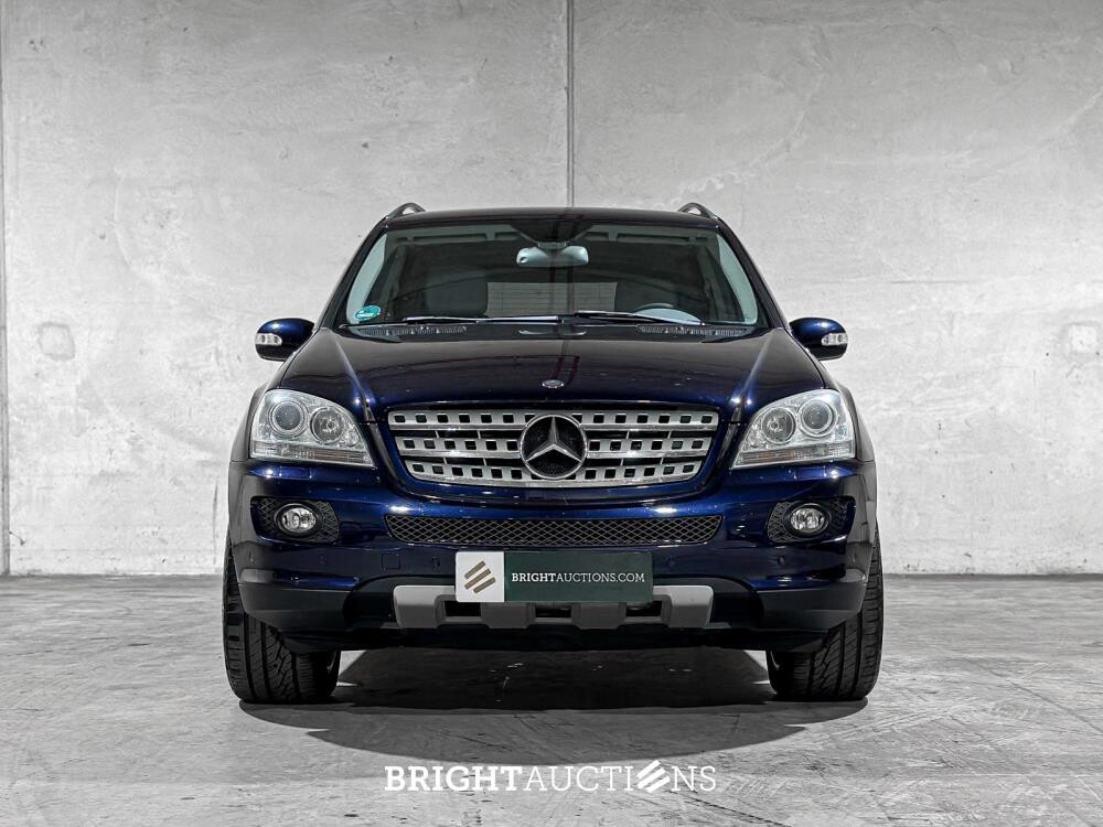 Mercedes-Benz ML500 5.0 V8 306pk 2006 M-klasse, K-267-VB Youngtimer