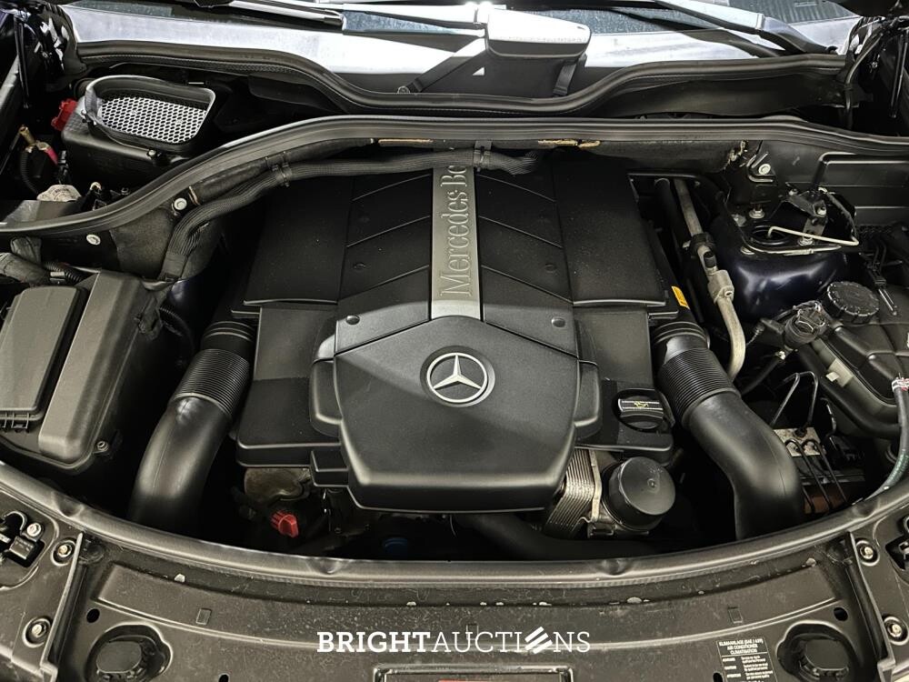 Mercedes-Benz ML500 5.0 V8 306pk 2006 M-klasse, K-267-VB Youngtimer