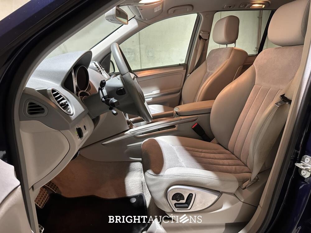 Mercedes-Benz ML500 5.0 V8 306pk 2006 M-klasse, K-267-VB Youngtimer