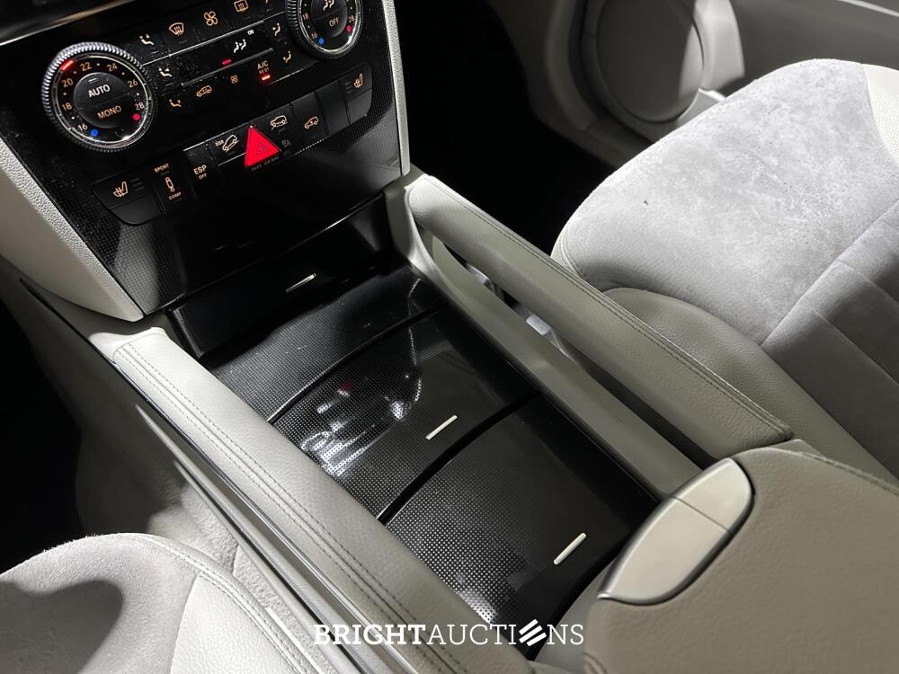 Mercedes-Benz ML500 5.0 V8 306pk 2006 M-klasse, K-267-VB Youngtimer