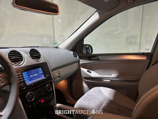 Mercedes-Benz ML500 5.0 V8 306pk 2006 M-klasse, K-267-VB Youngtimer