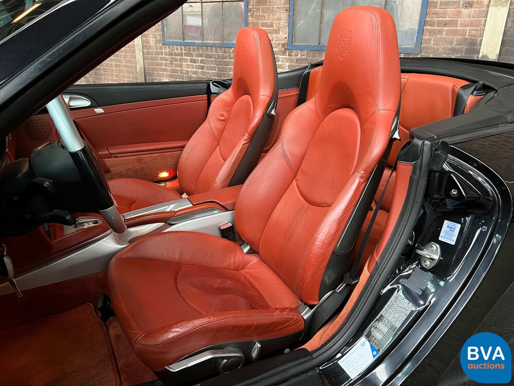 Porsche 911 Cabrio 3.8 Carrera S 355PK 2006, NL ZV-452-H