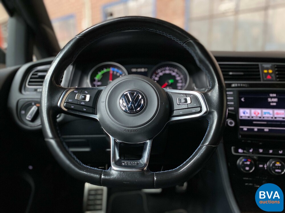  Volkswagen Golf GTE 1.4 TSI 204PK 2015 , JB-996-X