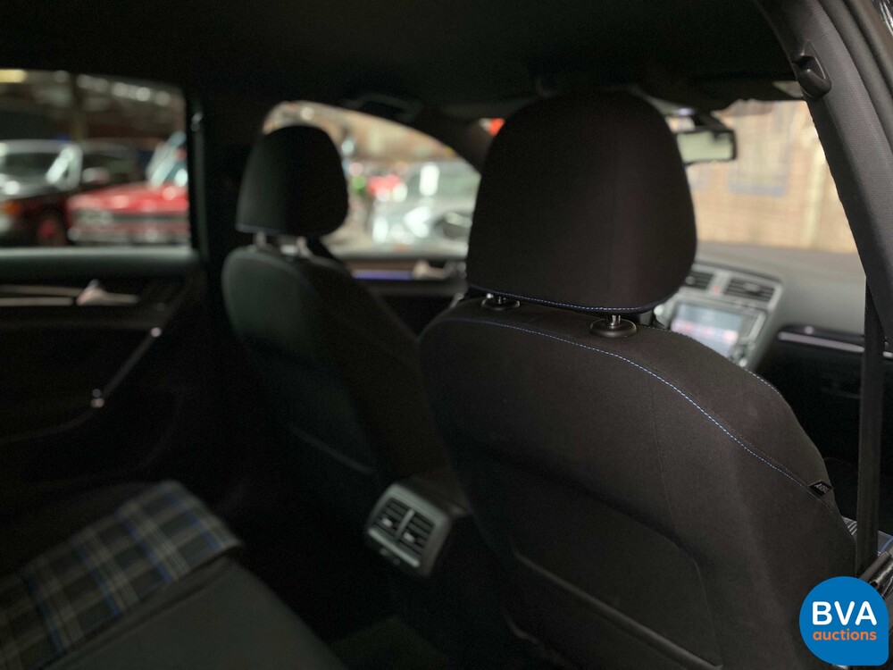  Volkswagen Golf GTE 1.4 TSI 204PK 2015 , JB-996-X