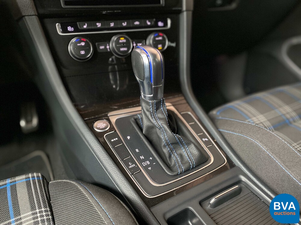  Volkswagen Golf GTE 1.4 TSI 204PK 2015 , JB-996-X