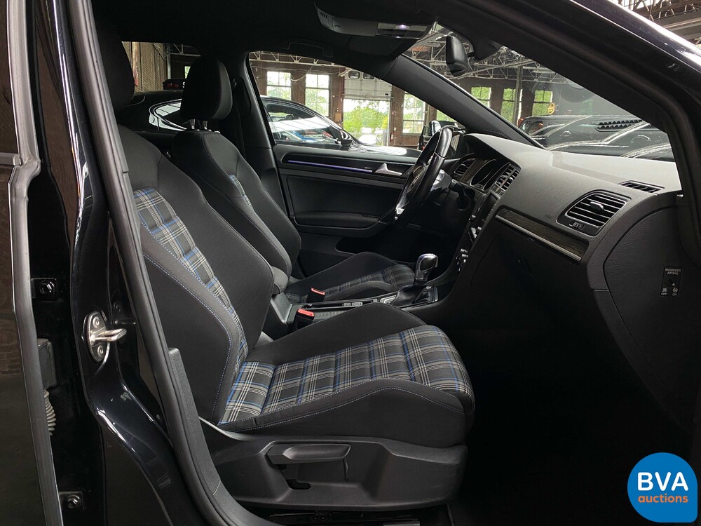  Volkswagen Golf GTE 1.4 TSI 204PK 2015 , JB-996-X