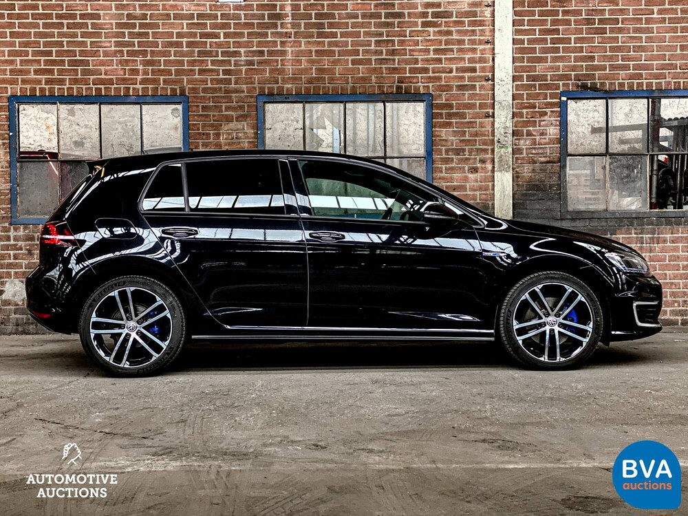  Volkswagen Golf GTE 1.4 TSI 204PK 2015 , JB-996-X