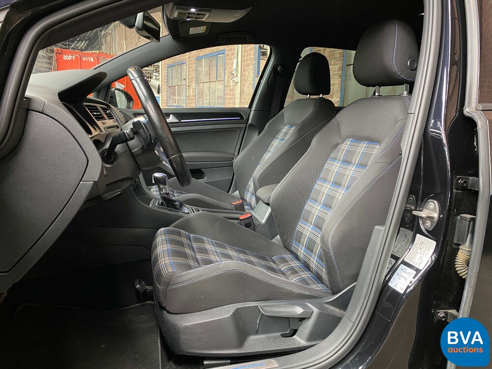  Volkswagen Golf GTE 1.4 TSI 204PK 2015 , JB-996-X