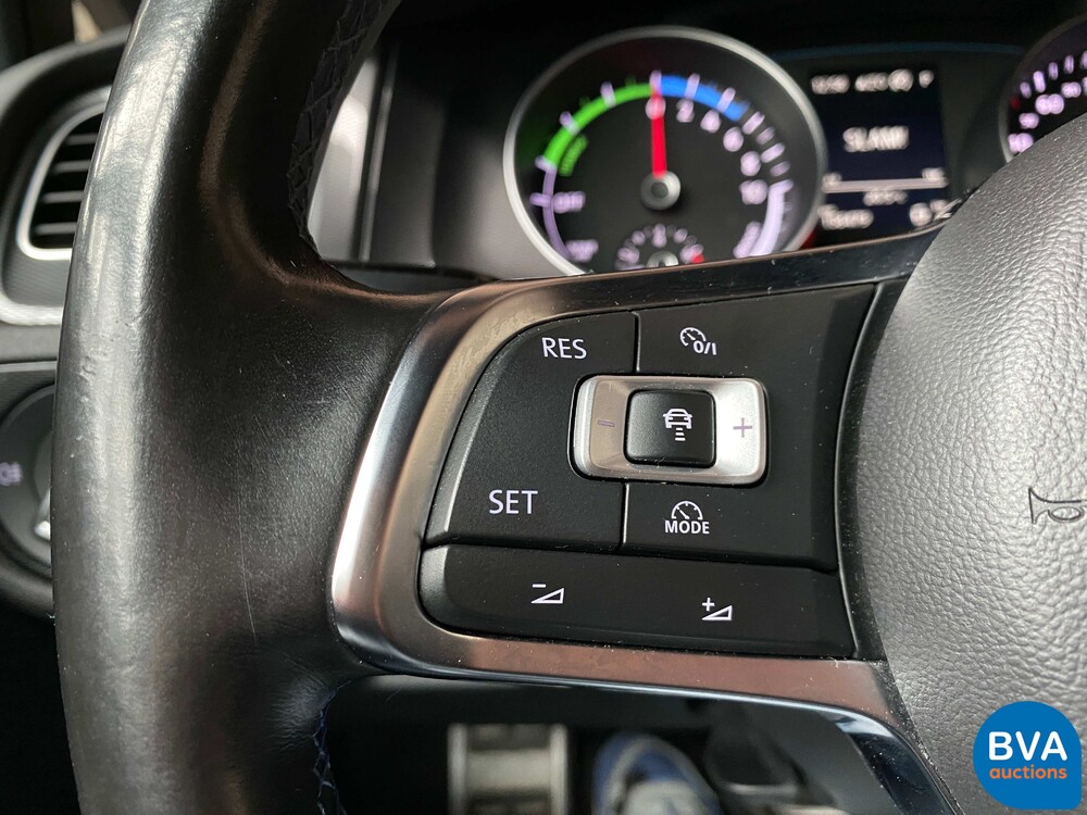  Volkswagen Golf GTE 1.4 TSI 204PK 2015 , JB-996-X