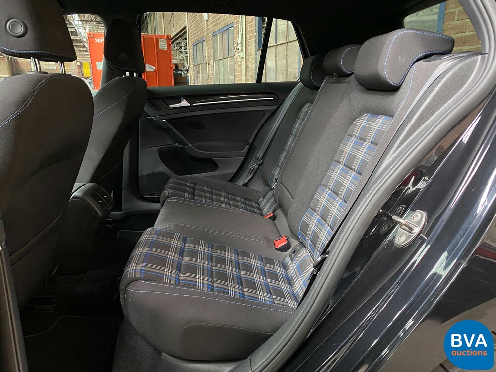  Volkswagen Golf GTE 1.4 TSI 204PK 2015 , JB-996-X