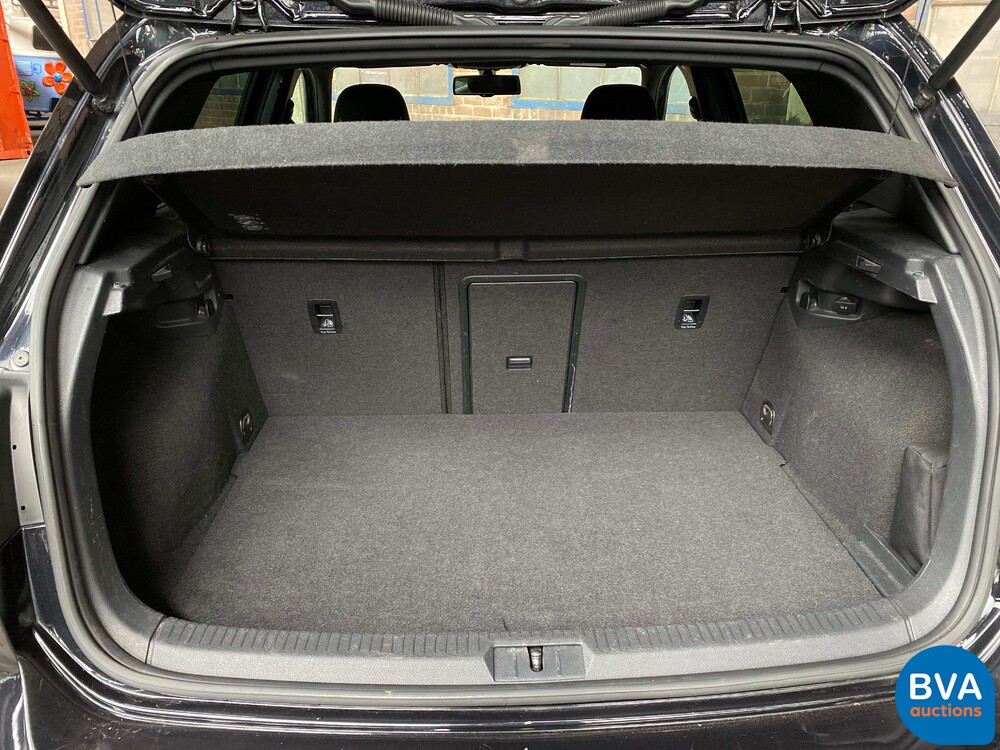  Volkswagen Golf GTE 1.4 TSI 204PK 2015 , JB-996-X