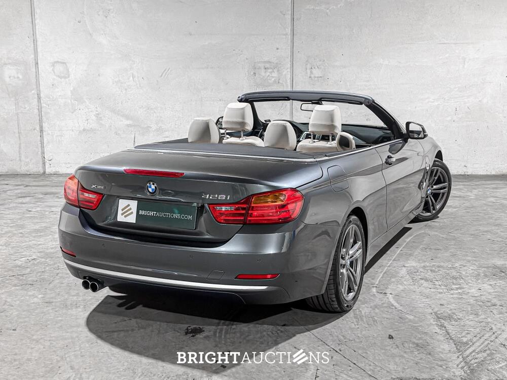 BMW 428i Cabriolet xDrive High Executive -Hardtop- 245pk 2014 (Origineel-NL) 4-serie F33, 2-TVN-33