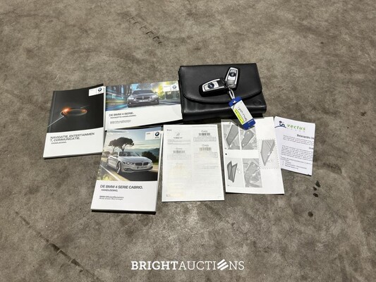 BMW 428i Cabriolet xDrive High Executive -Hardtop- 245pk 2014 (Origineel-NL) 4-serie F33, 2-TVN-33