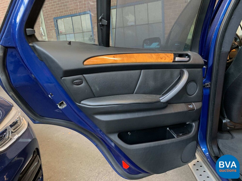 BMW X5 4.4 V8 High Executive 320pk 2006