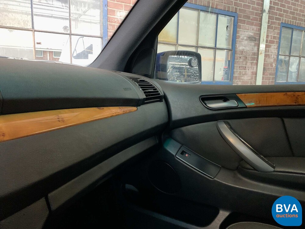 BMW X5 4.4 V8 High Executive 320pk 2006