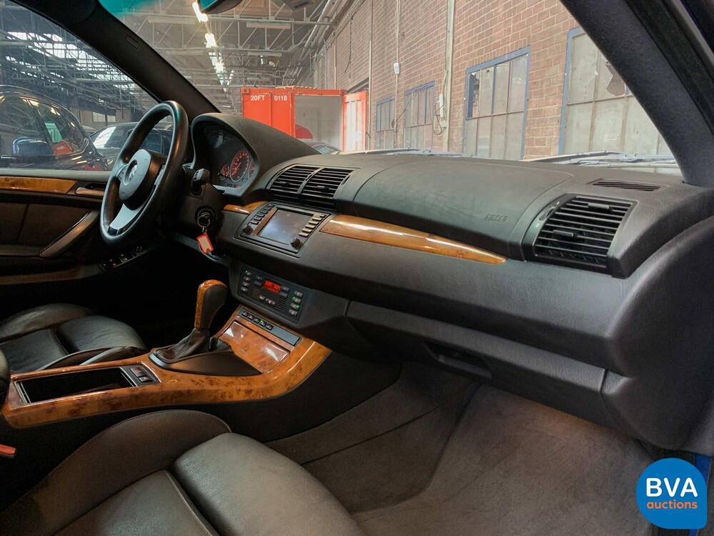 BMW X5 4.4 V8 High Executive 320pk 2006