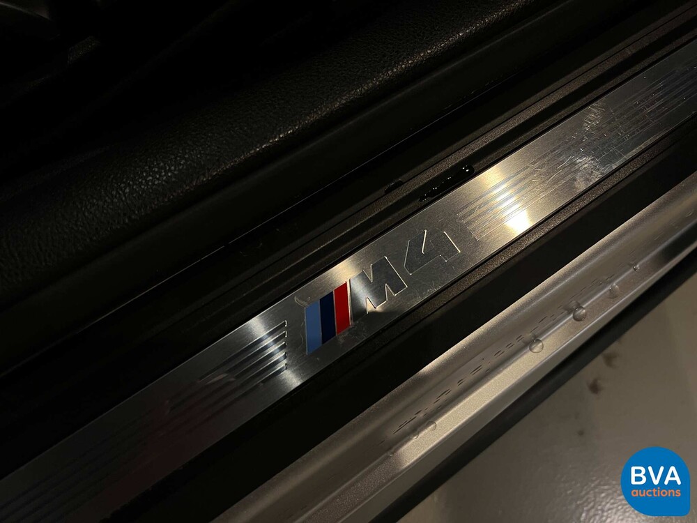 BMW M4 Competition Coupé 450 PS M-Performance 4er, P-767-SK.