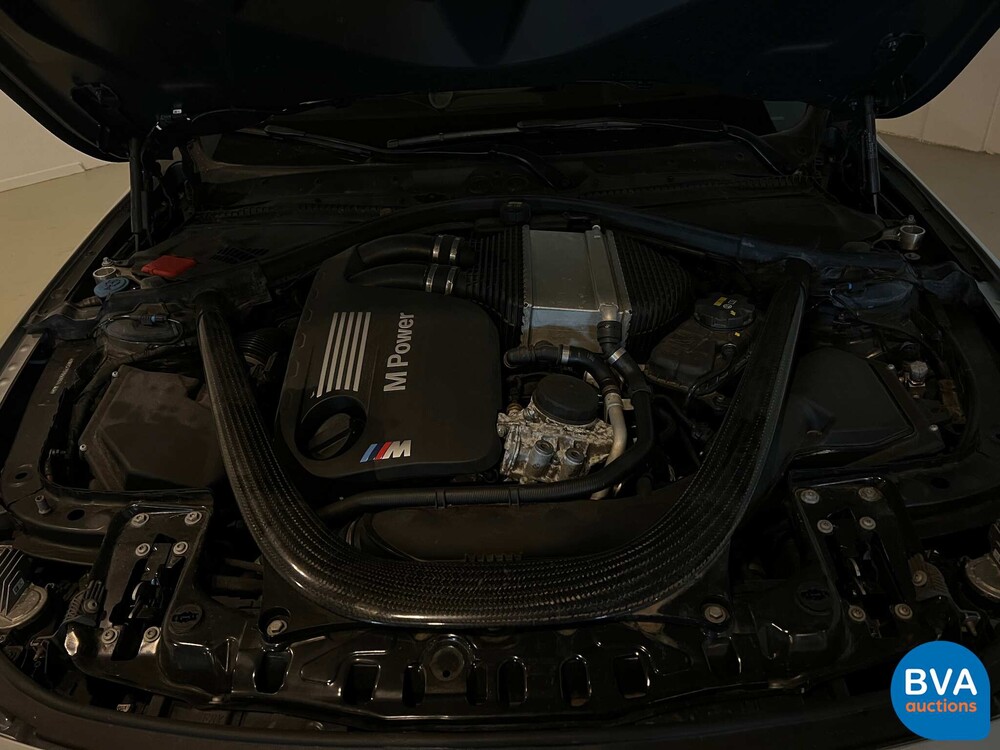 BMW M4 Competition Coupé 450 PS M-Performance 4er, P-767-SK.