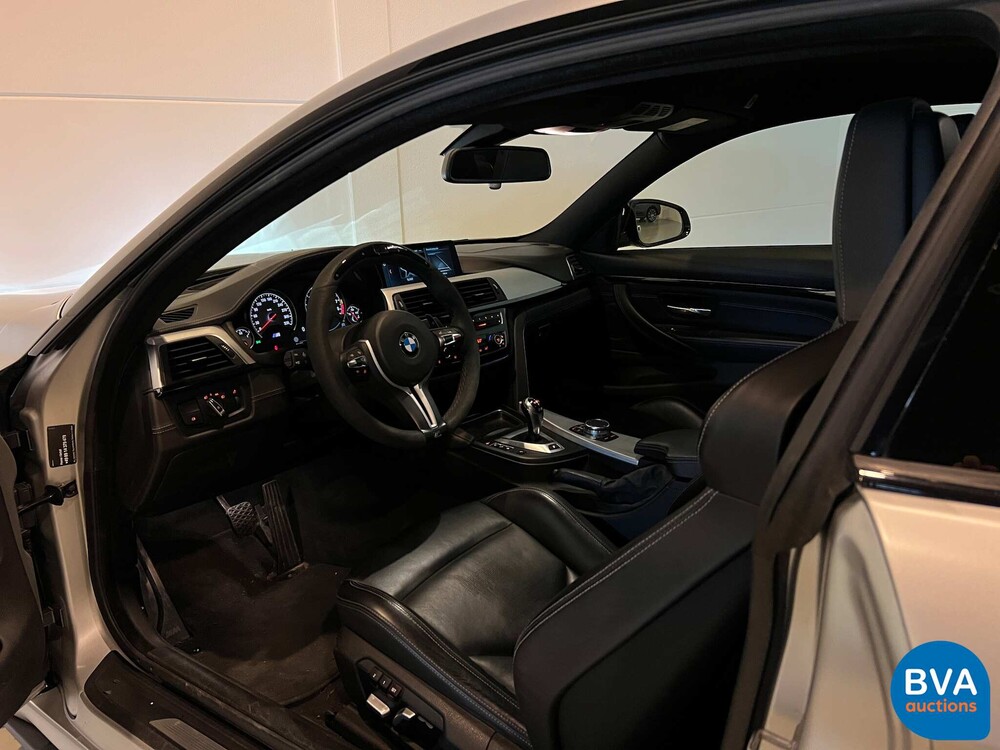BMW M4 Competition Coupé 450 PS M-Performance 4er, P-767-SK.