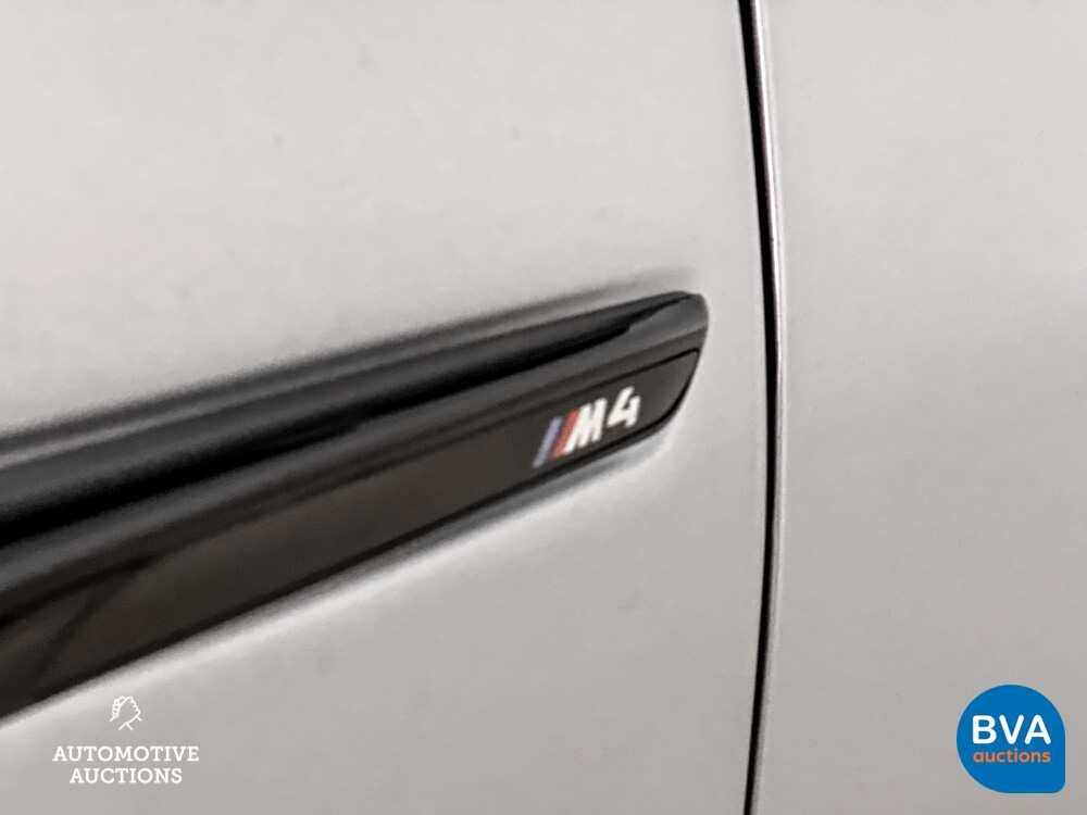 BMW M4 Competition Coupé 450 PS M-Performance 4er, P-767-SK.