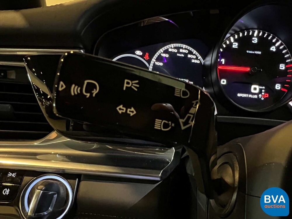 Porsche Panamera 4S Diesel 4.0 V8 421PS 2017 NW-Modell, J-543-VD.