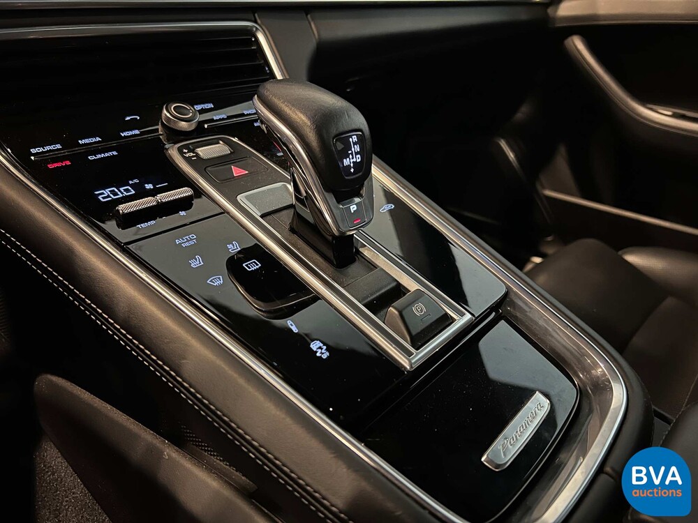 Porsche Panamera 4S Diesel 4.0 V8 421PS 2017 NW-Modell, J-543-VD.