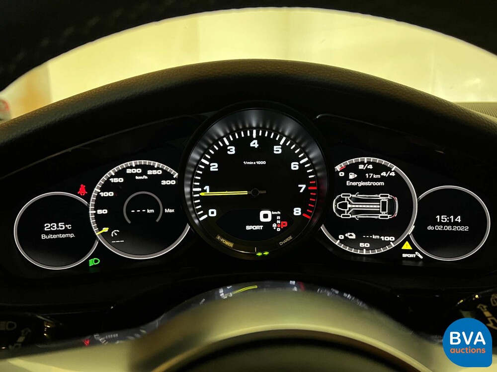 Porsche Panamera 4 Sport Turismo E-Hybrid SportChrono 462pk 2017 Plug-In Hybrid NW MODELL.