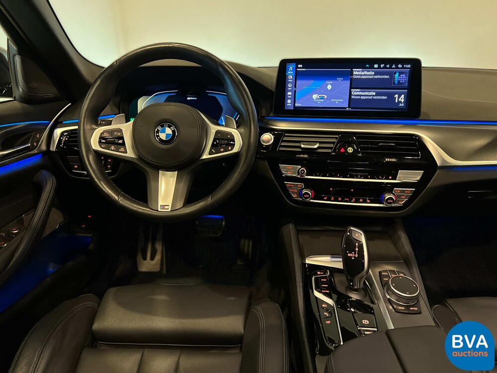BMW 545e M-sport 5 Series xDrive 394hp 2021 NW-Model Plug-In Hybrid WARRANTY.