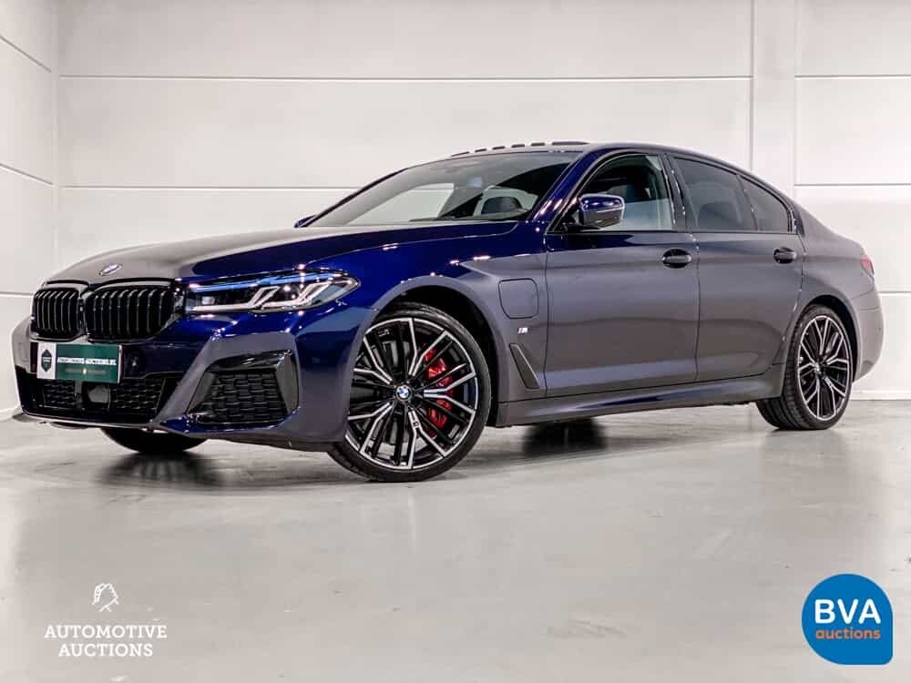 BMW 545e M-sport 5 Series xDrive 394hp 2021 NW-Model Plug-In Hybrid WARRANTY.