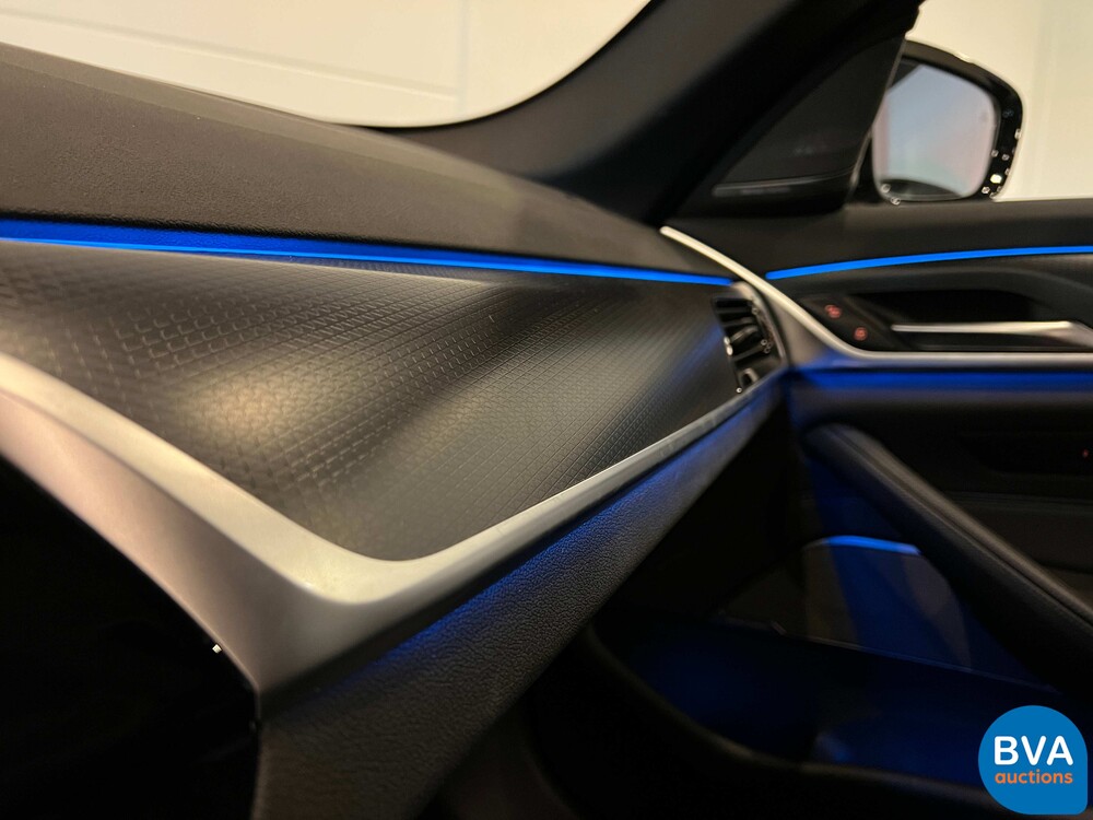 BMW 545e M-sport 5 Series xDrive 394hp 2021 NW-Model Plug-In Hybrid WARRANTY.