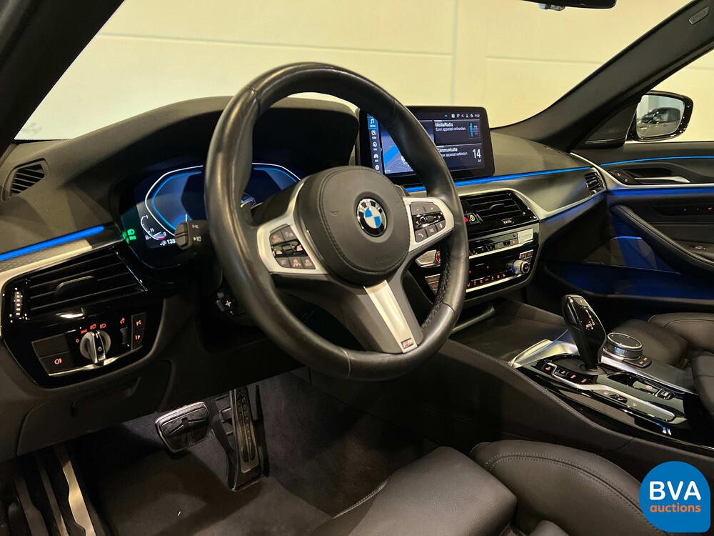 BMW 545e M-sport 5 Series xDrive 394hp 2021 NW-Model Plug-In Hybrid WARRANTY.