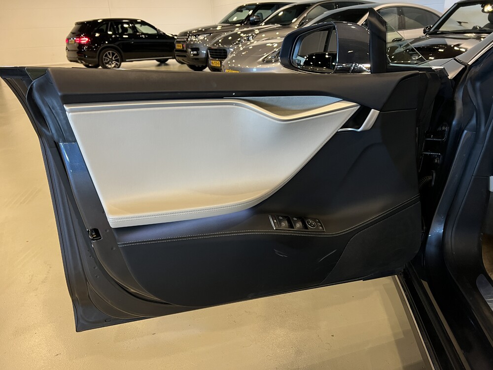 Tesla Model S 75D 333 PS 2017 ORG-Niederländisch, RK-236-J.