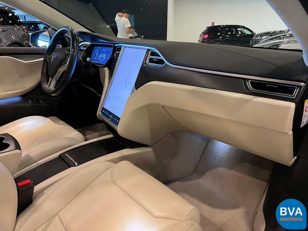 Tesla Model S 75D 333 PS 2017 ORG-Niederländisch, RK-236-J.