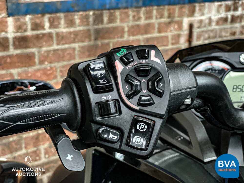 Can-Am Spyder F3-S Automatic F3s 113hp 2016 Akrapovic Limited-Edition, ZH-993-S.