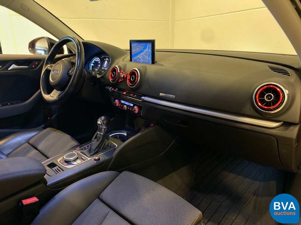 Audi A3 E-Tron Sportback 1.4 PHEV Attraction Pro Line plus 204 PS 2015, GZ-893-D.