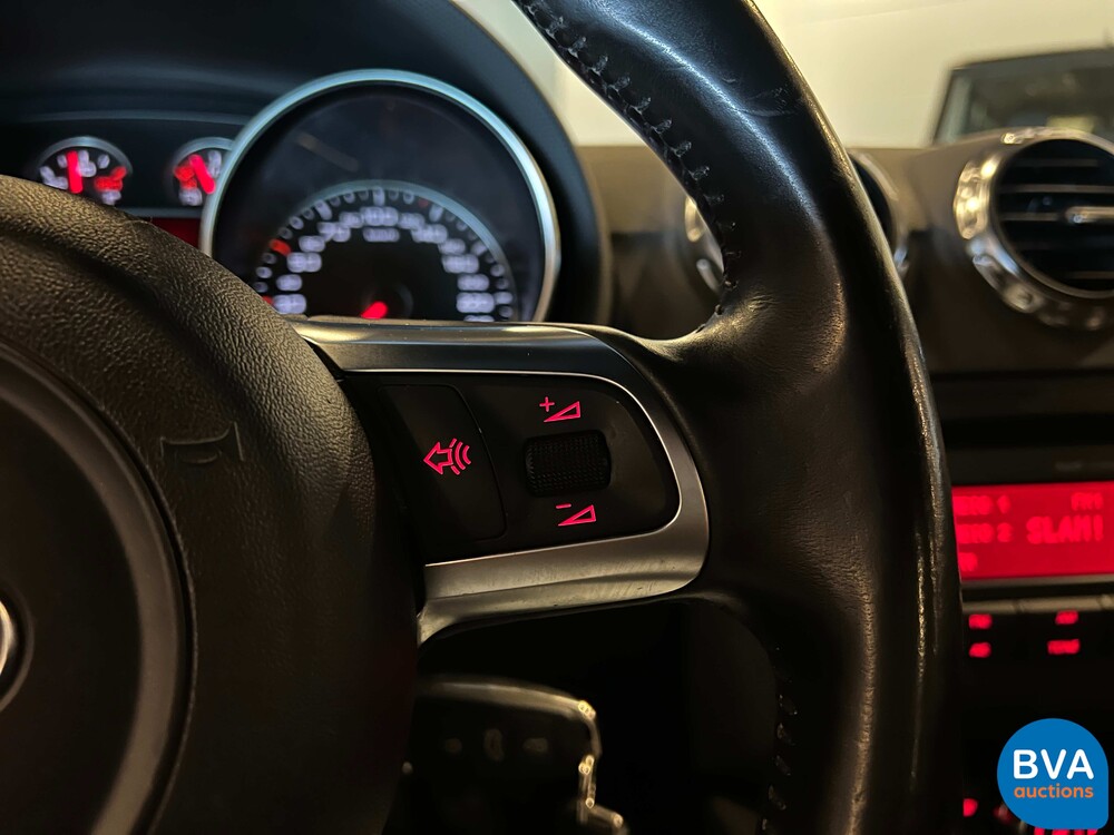 Audi TT2.0 TFSI Pro Line 200 PS 2007, 74-TP-LF.